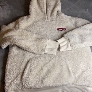 Levi’s sweatshirt